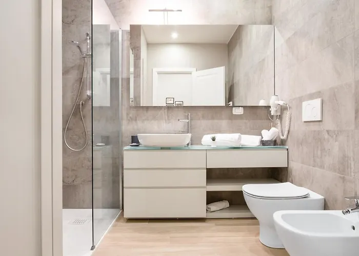 Apartment Guesthost - Piazza Maggiore White *